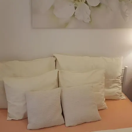 Apartment Family Flat 120M2, Praha 2 Vinohrady