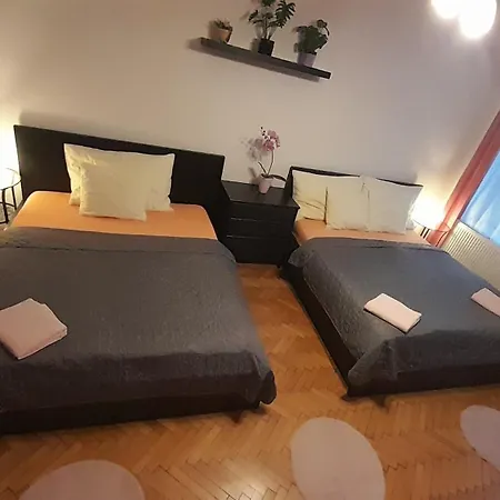 Family Flat 120m2, 2 Vinohrady *