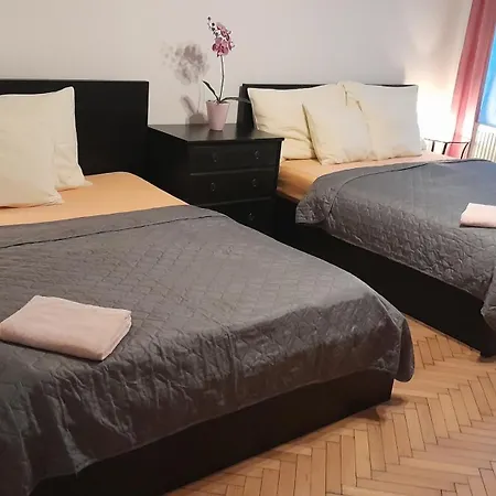 Family Flat 120m2, 2 Vinohrady *