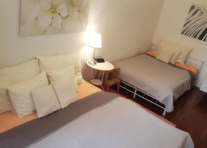 Family Flat 120m2, 2 Vinohrady Appartamento