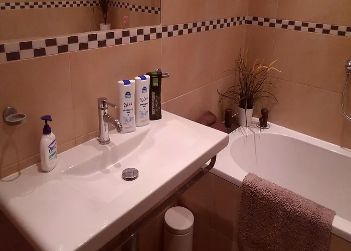 Daire Family Flat 120m2, 2 Vinohrady *
