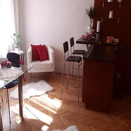 Apartament Family Flat 120m2, 2 Vinohrady